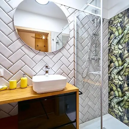 アパート Laguna 44 ポラニツァ・ズドゥルイ