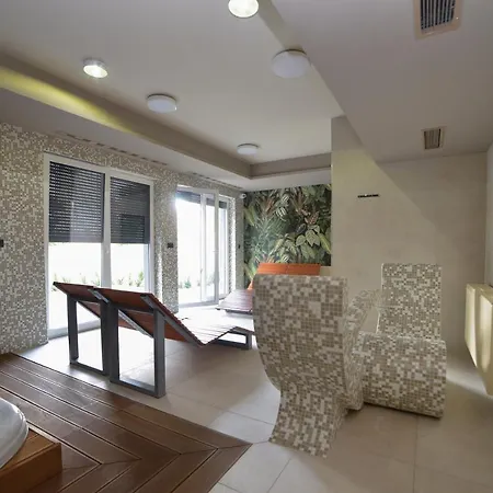 Laguna 44 アパート