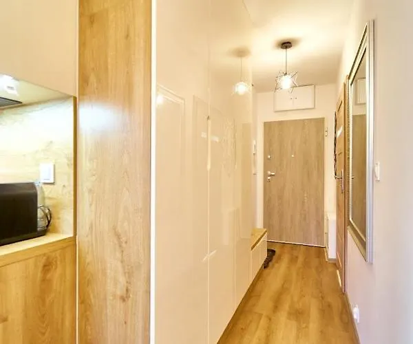 Laguna 44 ポラニツァ・ズドゥルイ